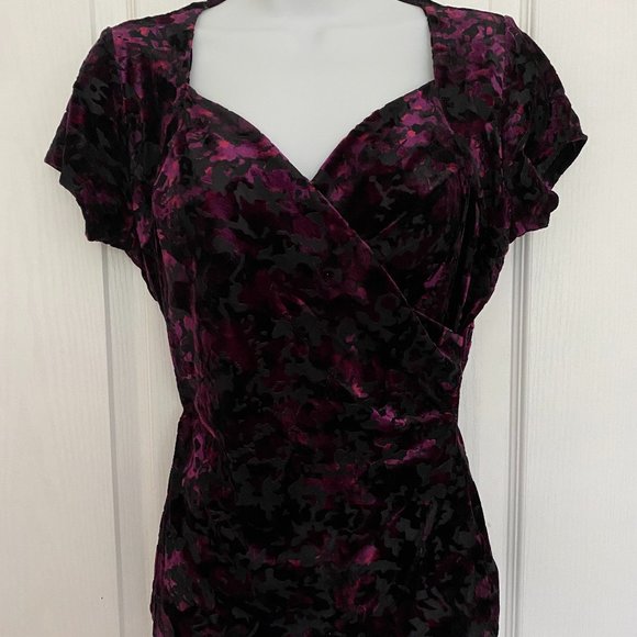 Shimmery short-sleeve dressy t-shirt - Picture 1 of 9